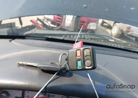 2004 Mercury Mountaineer из США, поврежденный, VIN 4M2ZU86K54UJ23787